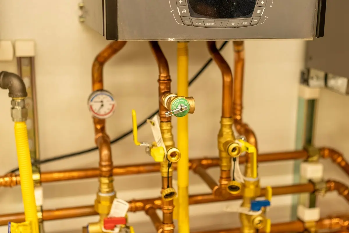 Licensed technician providing Sewer Cleanout for a homeowner in Guadalupe